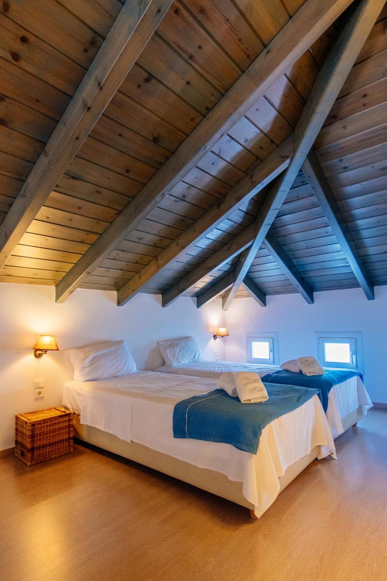 Apelon Tiritas Villas Leonidio Luaran gambar