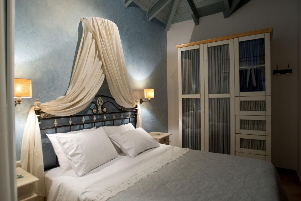 Apelon Tiritas Villas Leonidio Luaran gambar