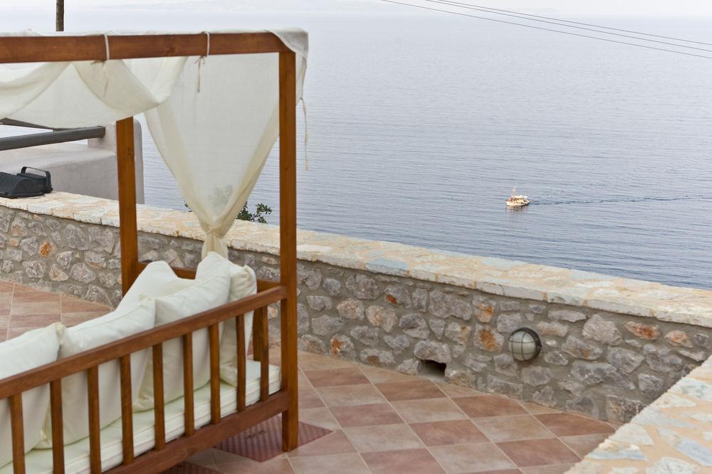 Apelon Tiritas Villas Leonidio Luaran gambar